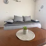 By The Sea Sevid, Trogir - 18168 Apartment *